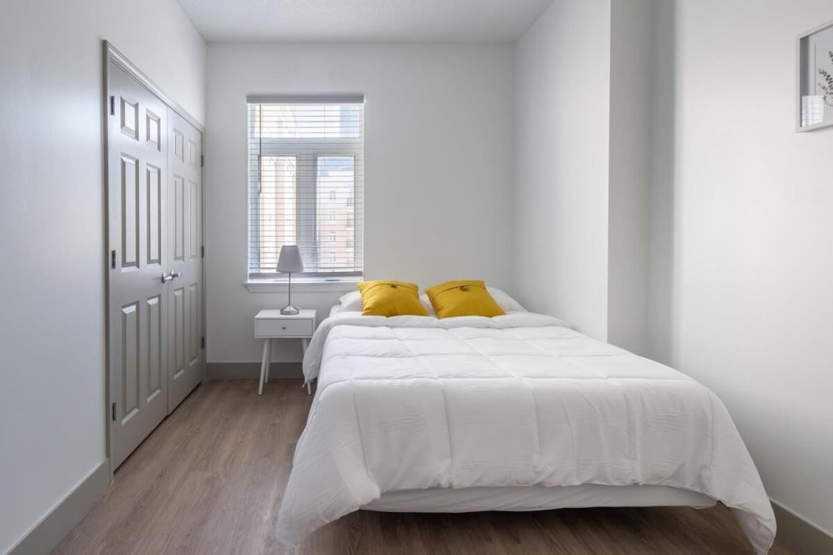 4B 2Ba Luxury Central Apartment With Gym 샬럿 외부 사진